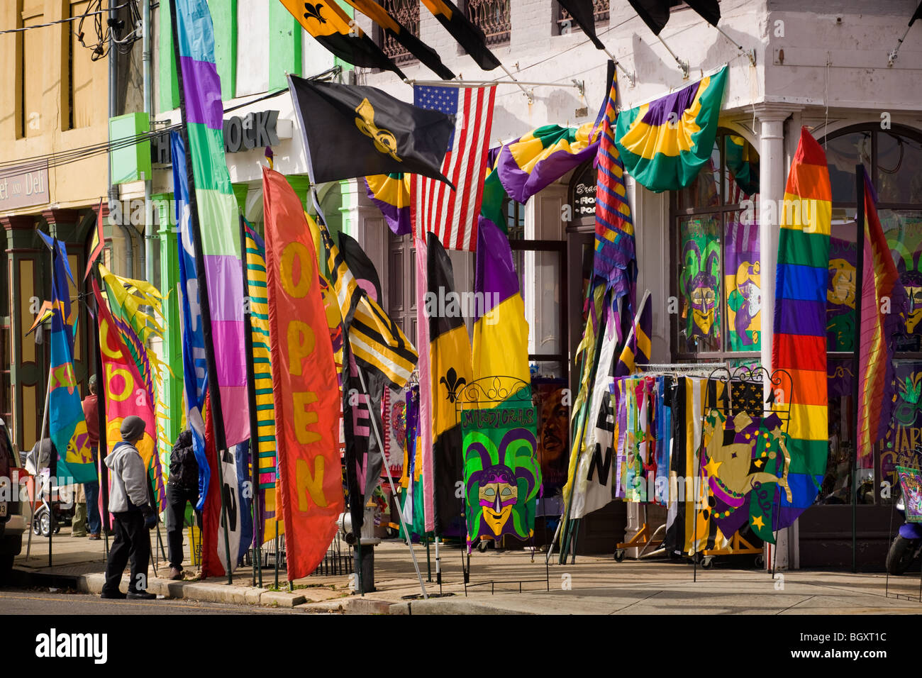 Flag-Shop auf Magazine Street im Garden District von New Orleans, Louisiana Stockfoto