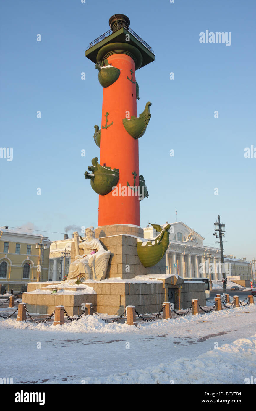 Rostral Spalte, Wassiljewski-Insel, St. Petersburg, Russland Stockfoto