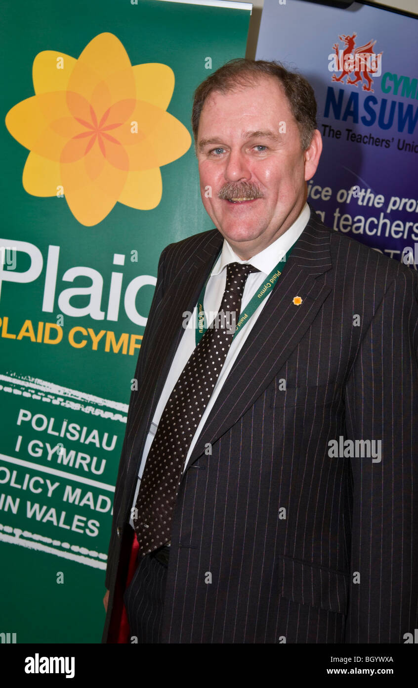 Elfyn Llwyd MP für Meirionydd Nant Conwy abgebildet auf Plaid Cymru Konferenz in Cardiff South Wales UK Stockfoto