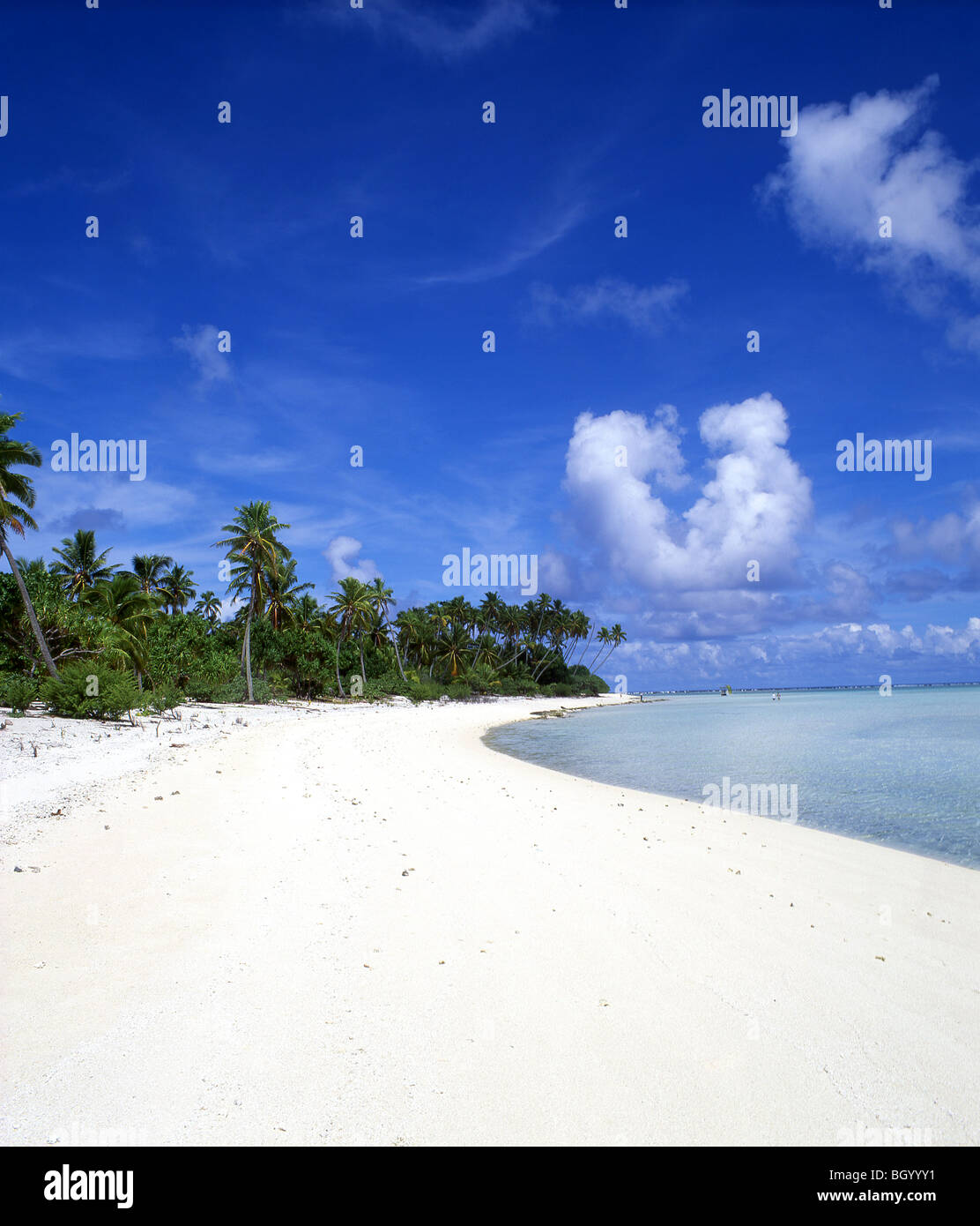 Tropischer Strand, Aitutaki Atoll, Cook-Inseln Stockfoto