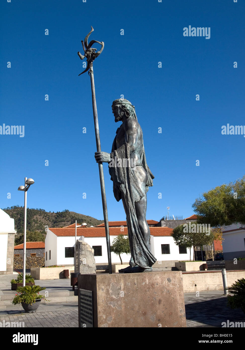 Statue von einem Guanchen auf der Ureinwohner der Kanarischen Inseln vor wird von den Spaniern kolonisiert Stockfoto