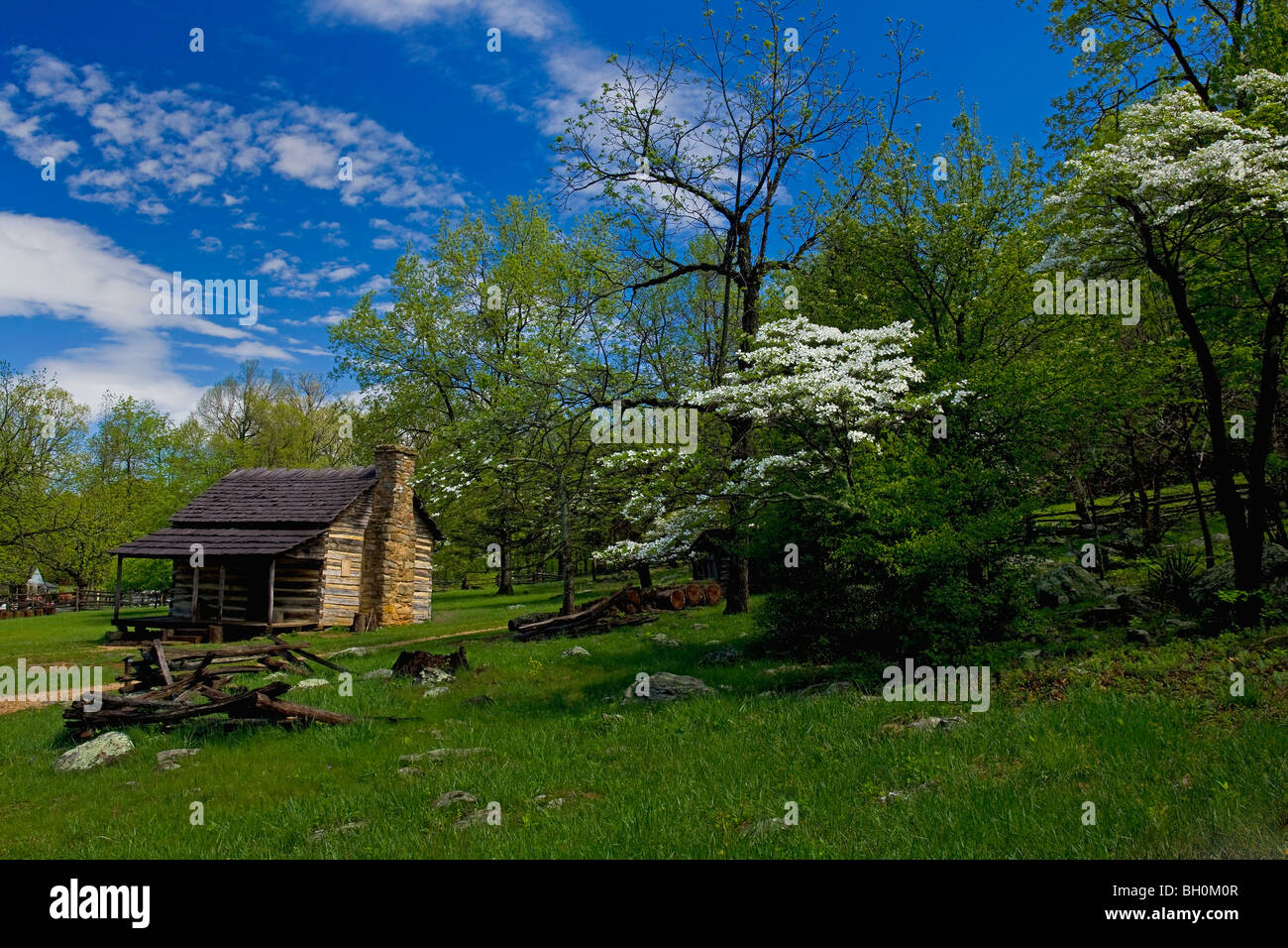 "Pioneer Cabin und Bauernhof" Stockfoto