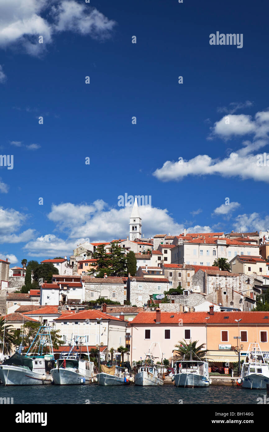 Blick auf Hafen und Altstadt Vrsar Istrien Kroatien Stockfoto