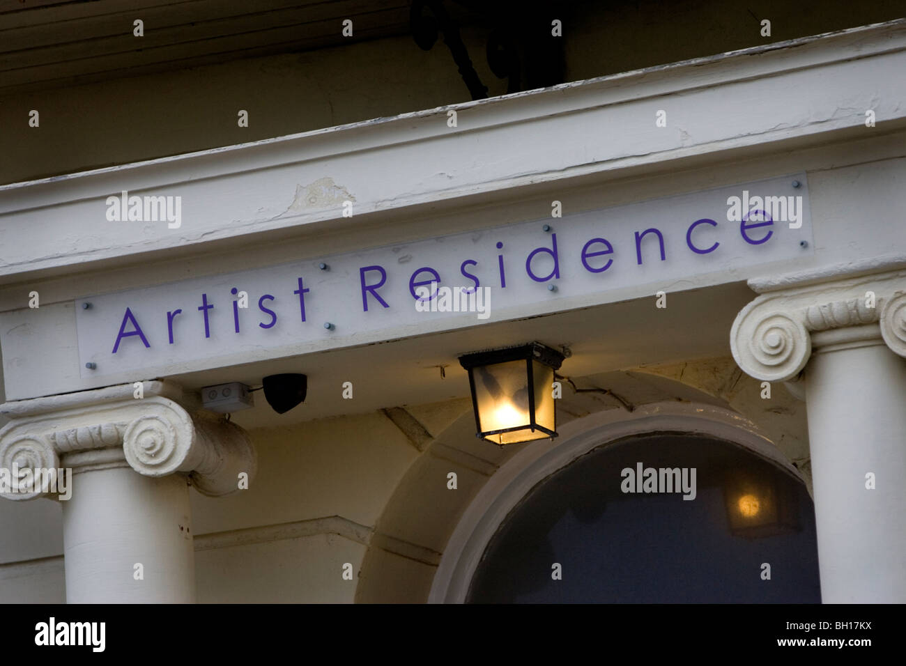 Gesamtansicht der neues, modernes neues Hotel, Artist Residence im Regency Square, Brighton, East Sussex, UK. Stockfoto