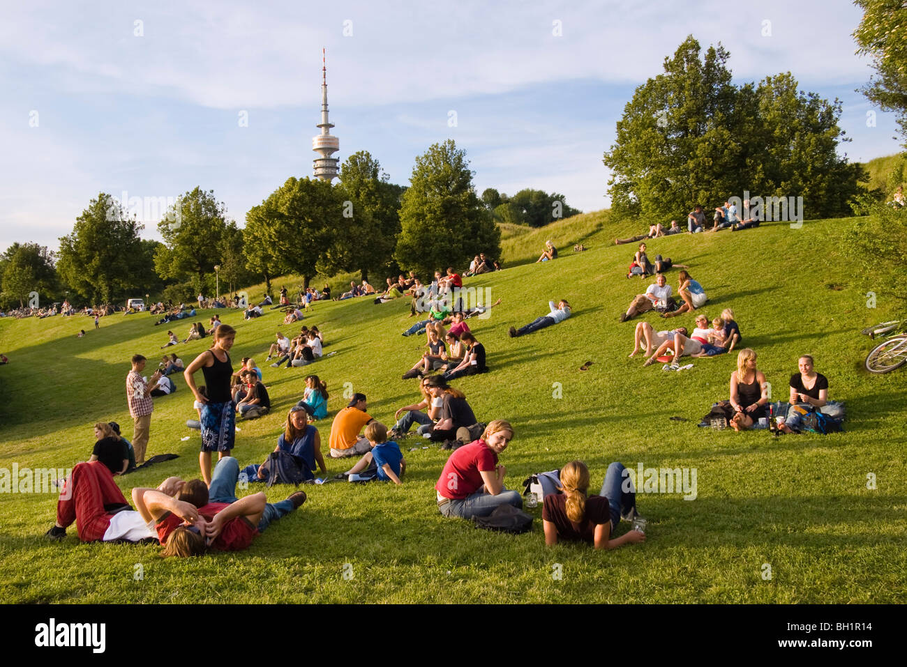 Jugendliche beim Tollwood Festival, München Stockfoto