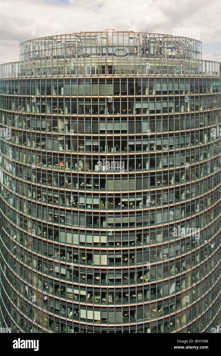 DB Tower, Bahntower, Architekt Helmut Jahn, Berlin, Deutschland Stockfoto