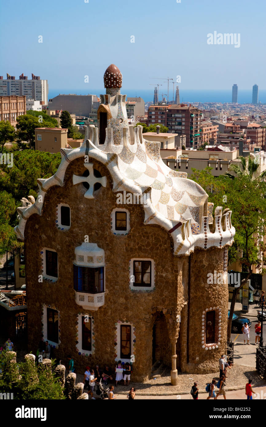 Barcelona - Spanisch-Art-Nouveau-Bewegung - Modernisme - Gaudi - Park Güell von Gaudi - Pavillons Stockfoto