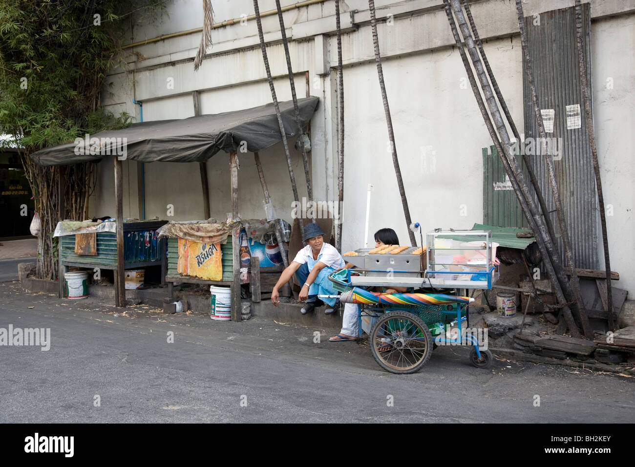 Leben auf der Straße in Bangkok Stockfoto