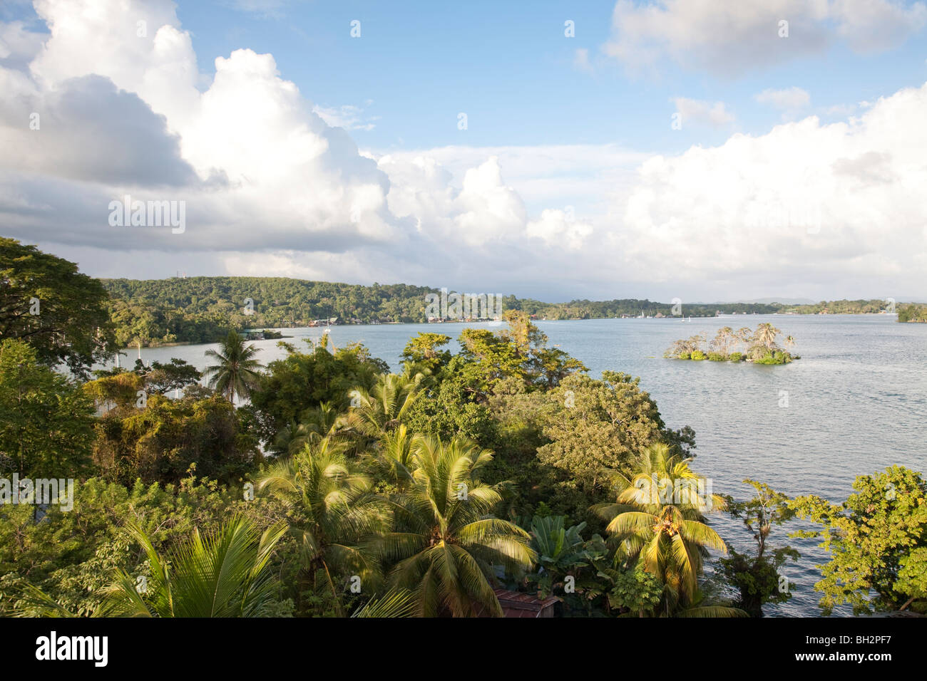 Rio Dulce, Fronteras, Lago de Izabal, Guatemala Stockfotografie Alamy