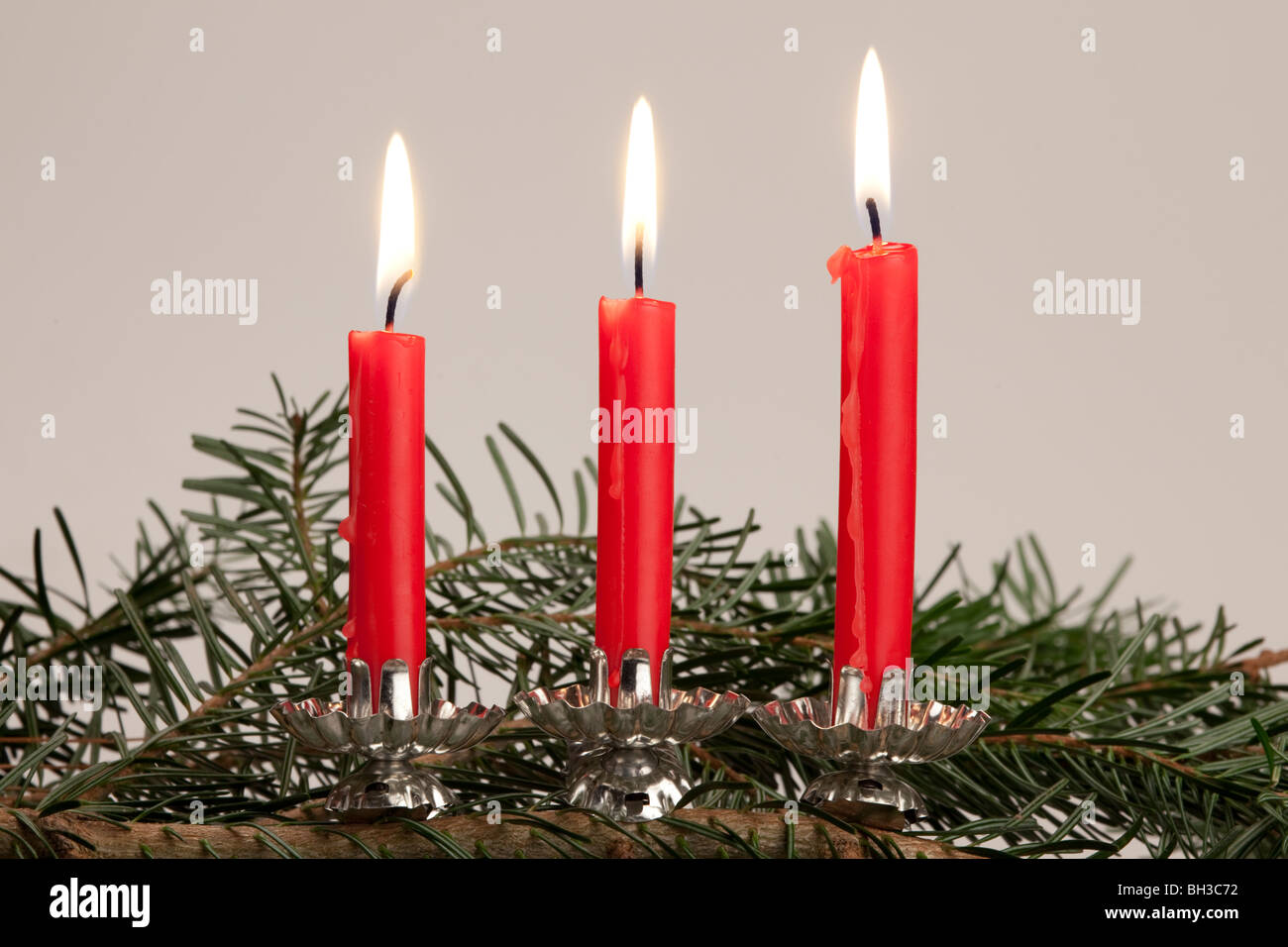 Weihnachtskerzen Fotos und Bildmaterial in hoher Auflösung Alamy