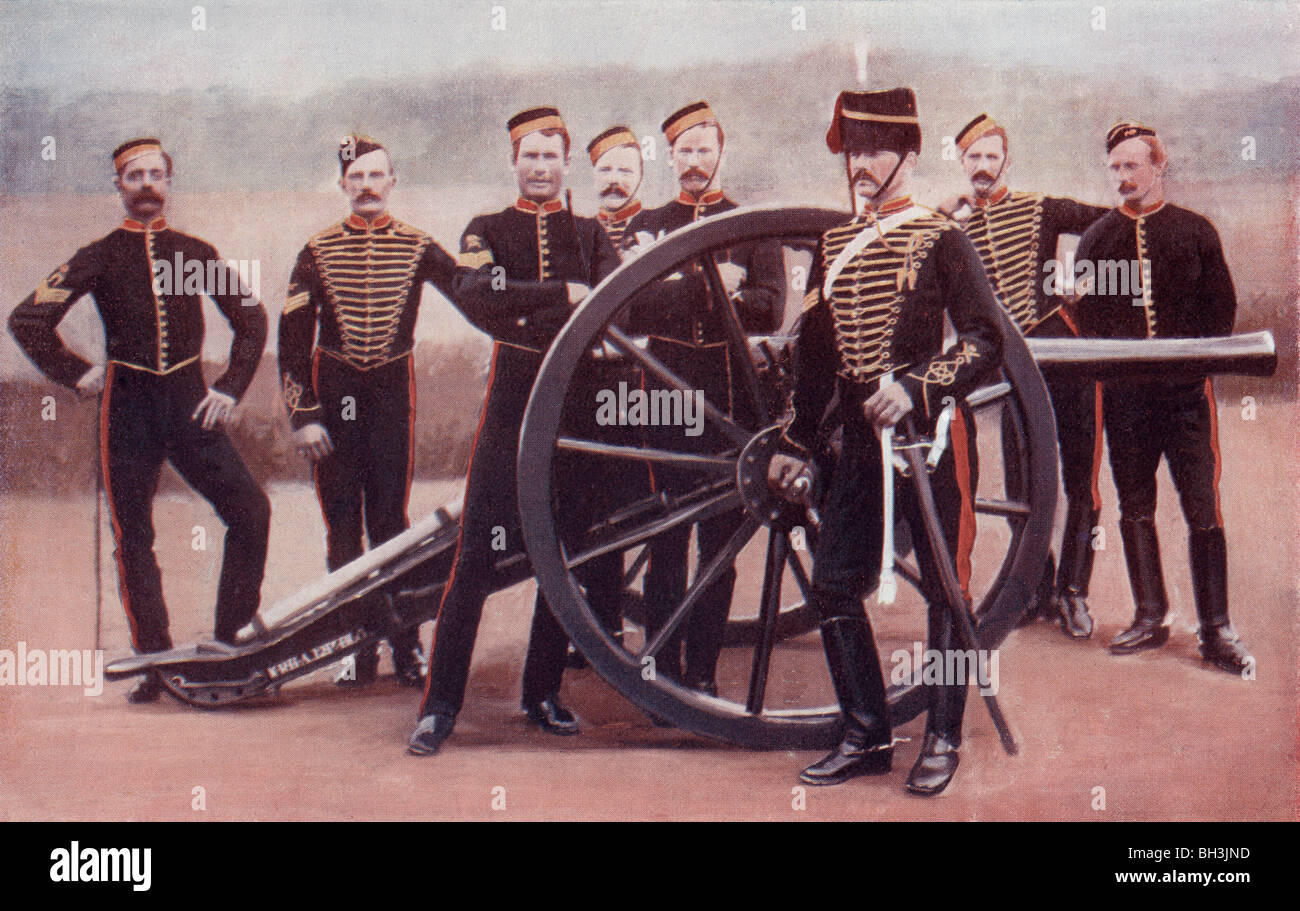 Unteroffiziere der Royal Horse Artillery mit einer 12-Pfünder-Kanone. Stockfoto
