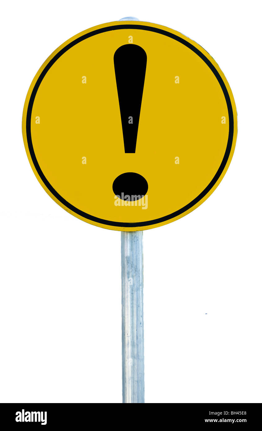 Ein Schild mit einem Ausrufezeichen drauf isoliert auf weiss. Stockfoto