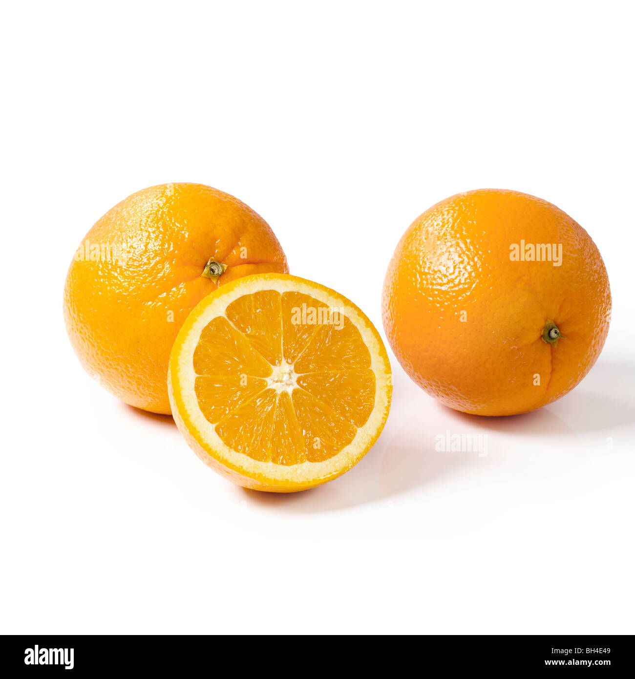 Orangen auf weißem Hintergrund Stockfoto