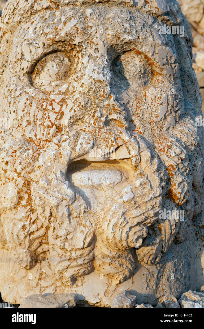 Kopf des Zeus auf die Westterrasse des Mount Nemrut Stockfoto