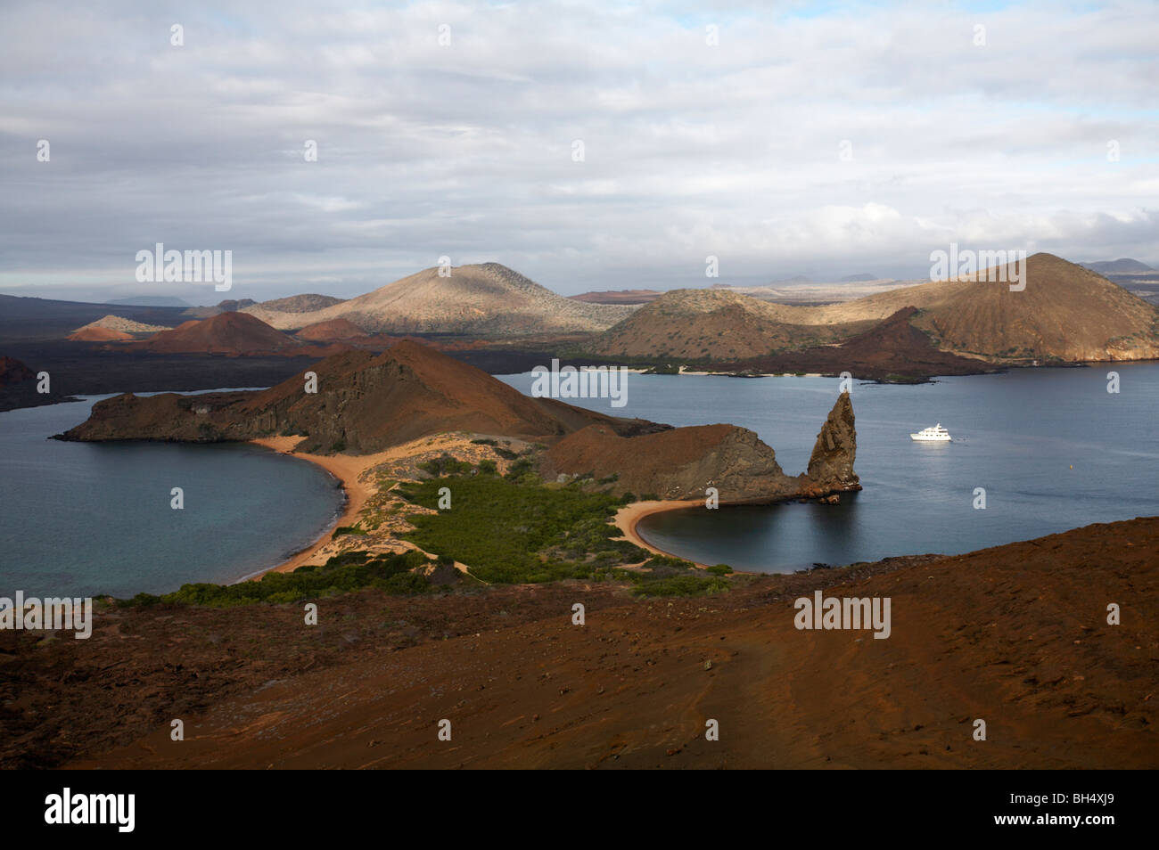 Landschaft der Isla Bartolomé, die klassische Naturschönheit von den Galapagos-Inseln, Ecuador im September Stockfoto