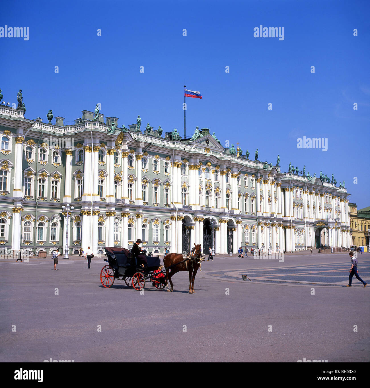 Staatliche Eremitage, Schlossplatz, St. Petersburg, Russland Stockfoto