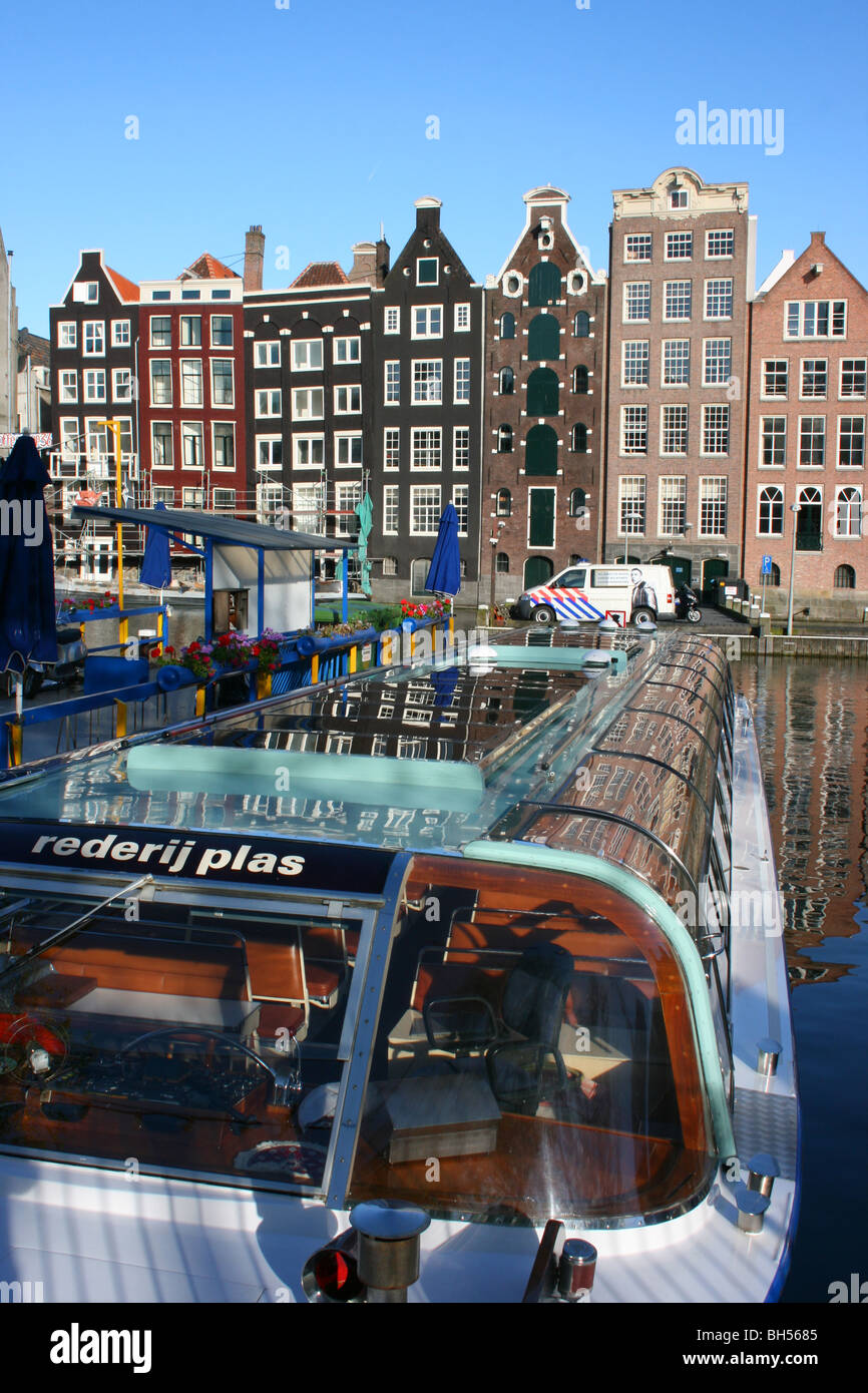 Damrak, Amsterdam, Niederlande Stockfoto