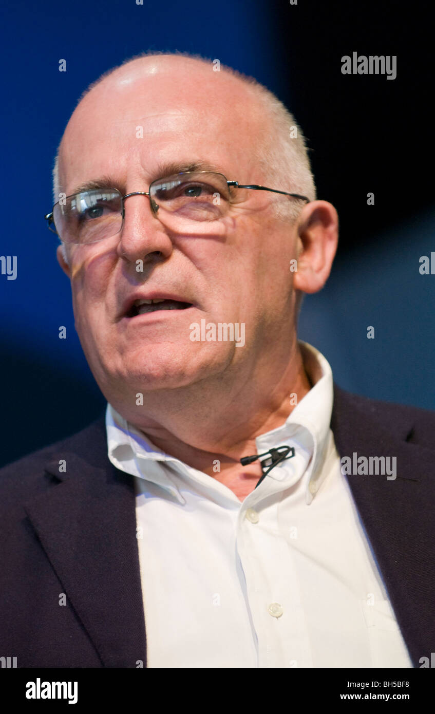 Sir Richard Dearlove ehemaliger Chef des britischen Secret Intelligence Service MI6 Hay Festival 2009 abgebildet. Stockfoto