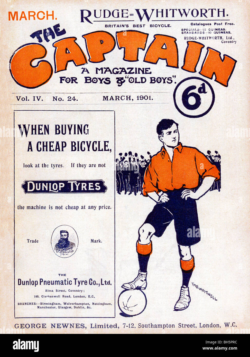 Der Kapitän, Fußball, 1901-Cover des jungen Magazins mit der Schule Helden stehen Nonchalently mit Fuß am ball Stockfoto