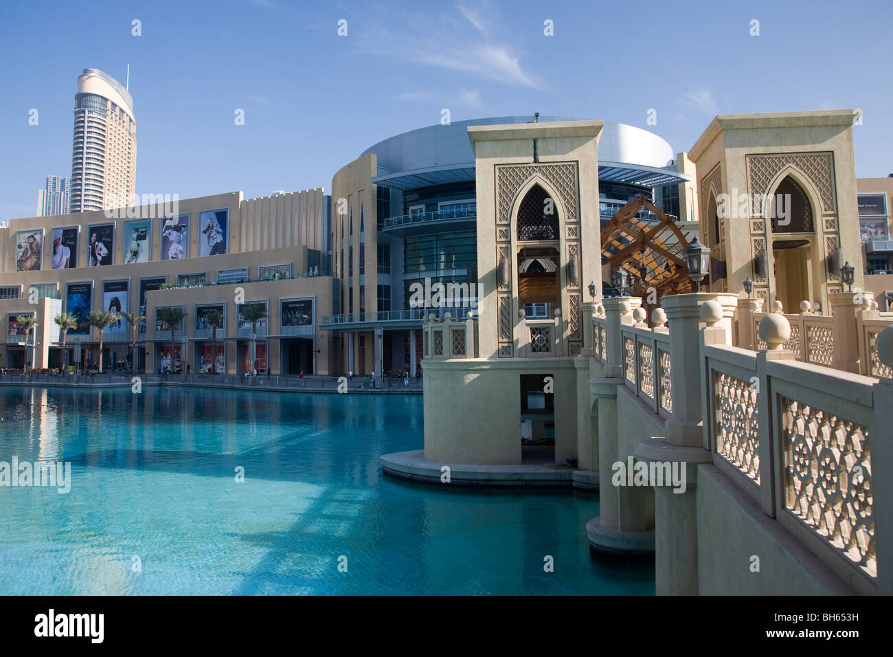 Dubai Mall VAE Welten größte Mall außen SEAT2 Stockfoto