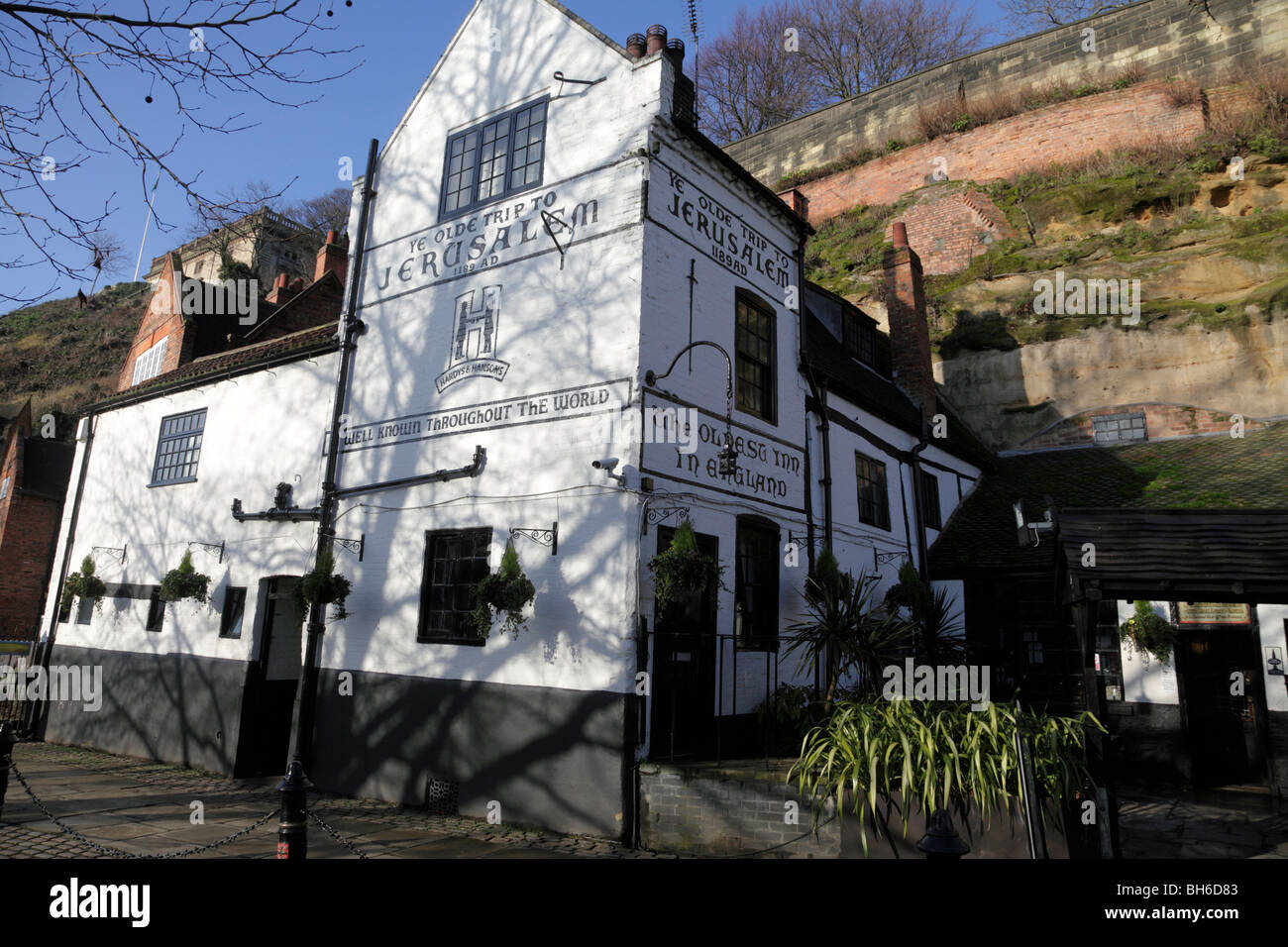 Fassade der alten Reise nach Jerusalem Inn die älteste in England Sudhaus yard Nottingham uk Stockfoto