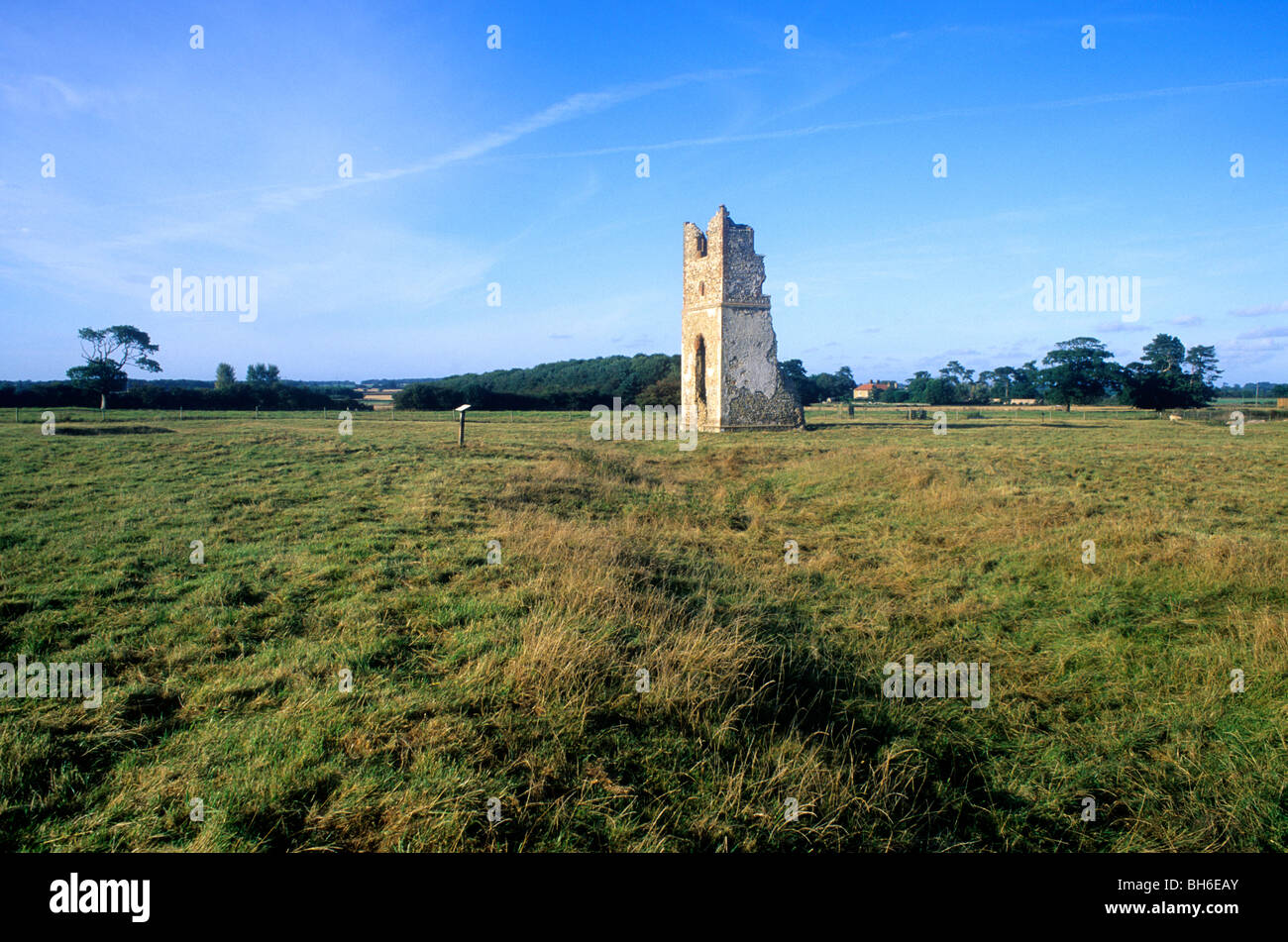 Godwick, Norfolk. Mittelalterliche Wüstung verloren, Ruinen Kirche englische Dörfer zerstörte East Anglia England UK Turm Kirchen Stockfoto
