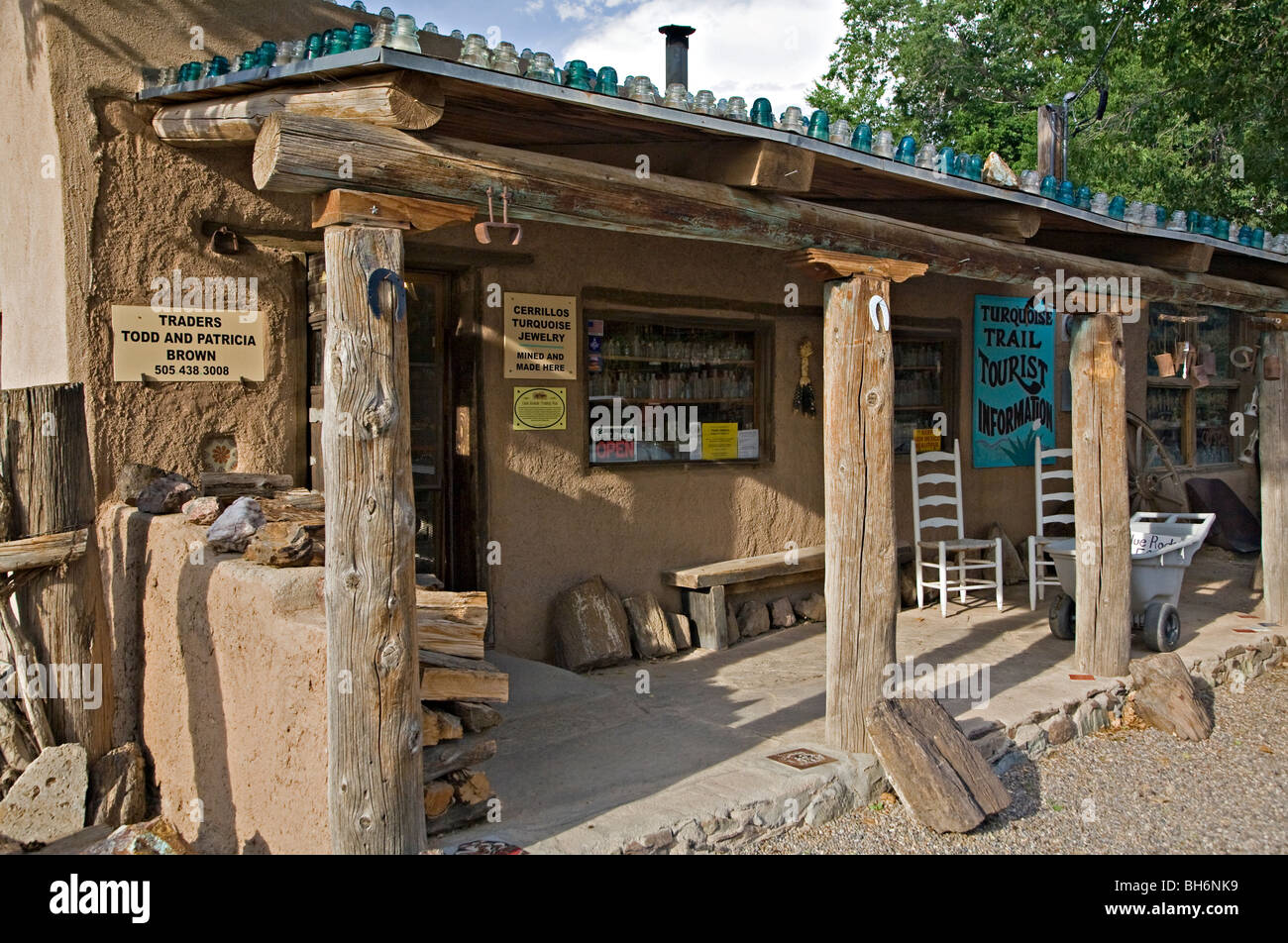 Außenansicht des Casa Grande Handelsposten und Cerrillos Türkis Bergbaumuseum in Los Cerrillos, New Mexico Stockfoto