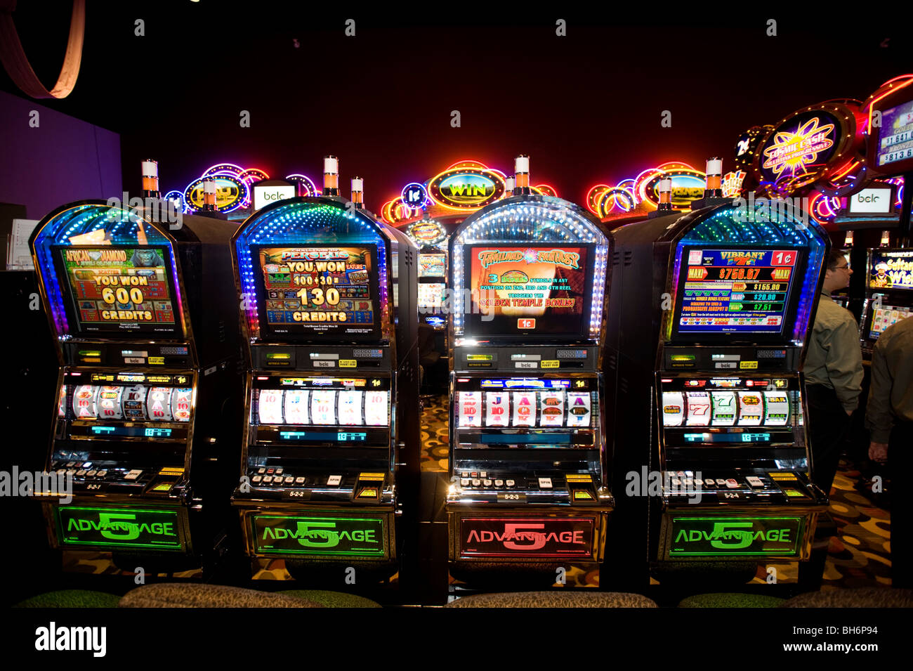 Spielautomaten im Casino Squamish Nation. Stockfoto