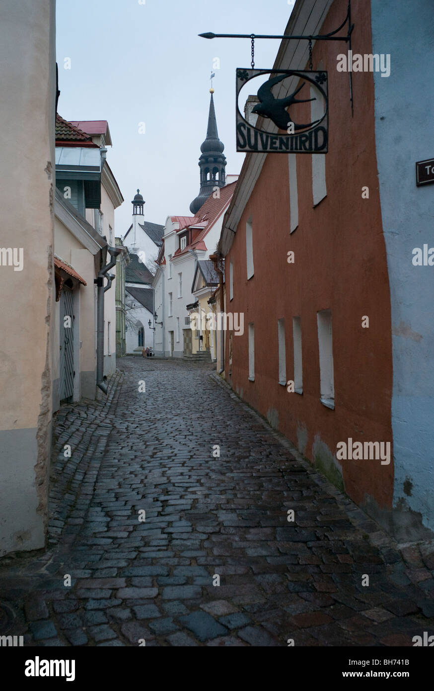 Altstadt, gepflasterten Straße, Tallinn, Estland, Weihnachten 2007 Stockfoto