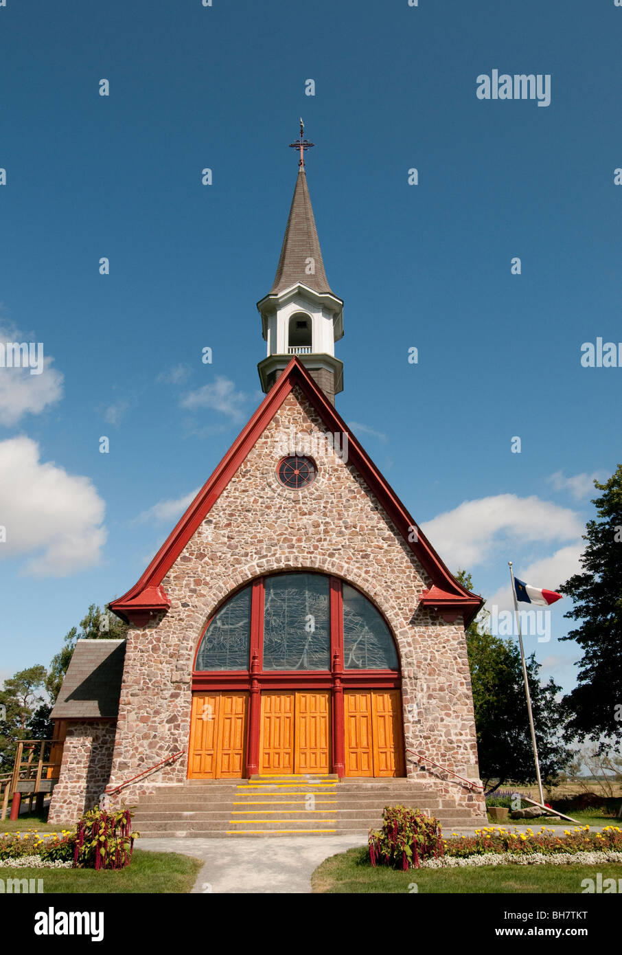 Nova Scotia, Wolfville, Grand Pre historische Stätte, steinerne Kapelle mit Glockenturm Stockfoto