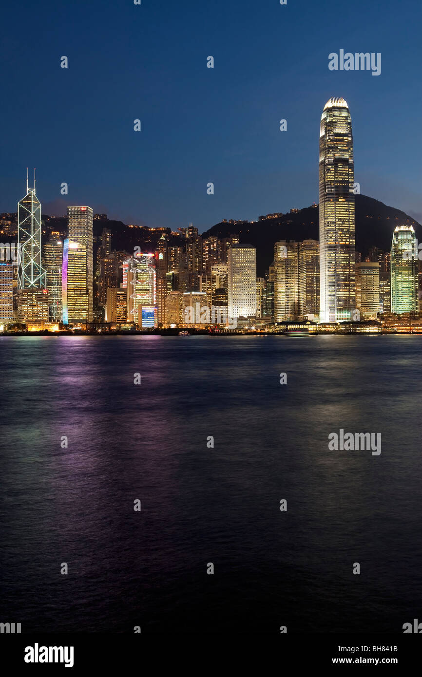 Skyline von Central, Hong Kong Island, Victoria Harbour, Hongkong, China, Asien Stockfoto