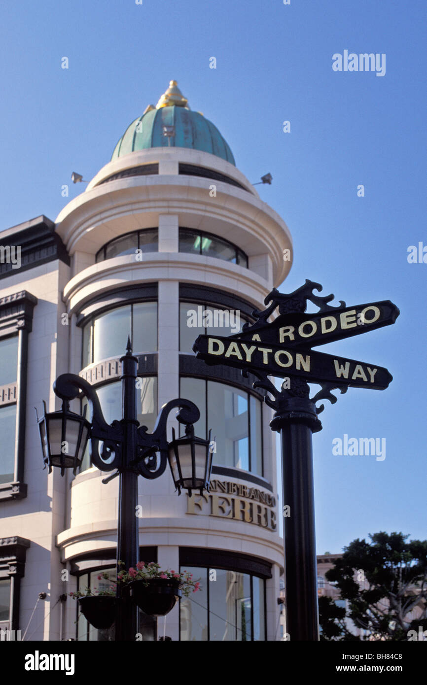 Rodeo Drive Geschäfte Beverly Hills Kalifornien Stockfoto