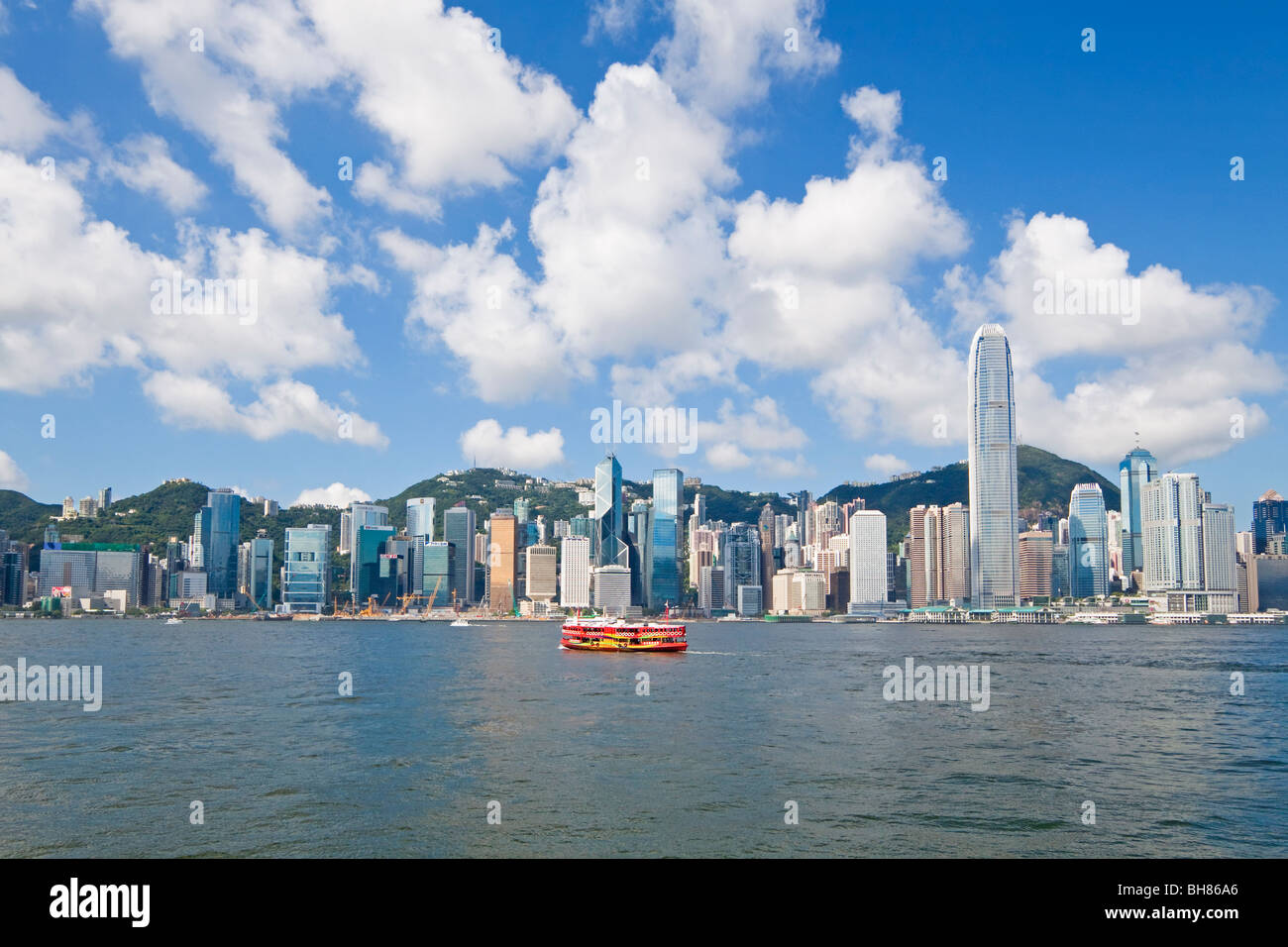 Skyline von Central, Hong Kong Island, Victoria Harbour, Hongkong, China, Asien Stockfoto