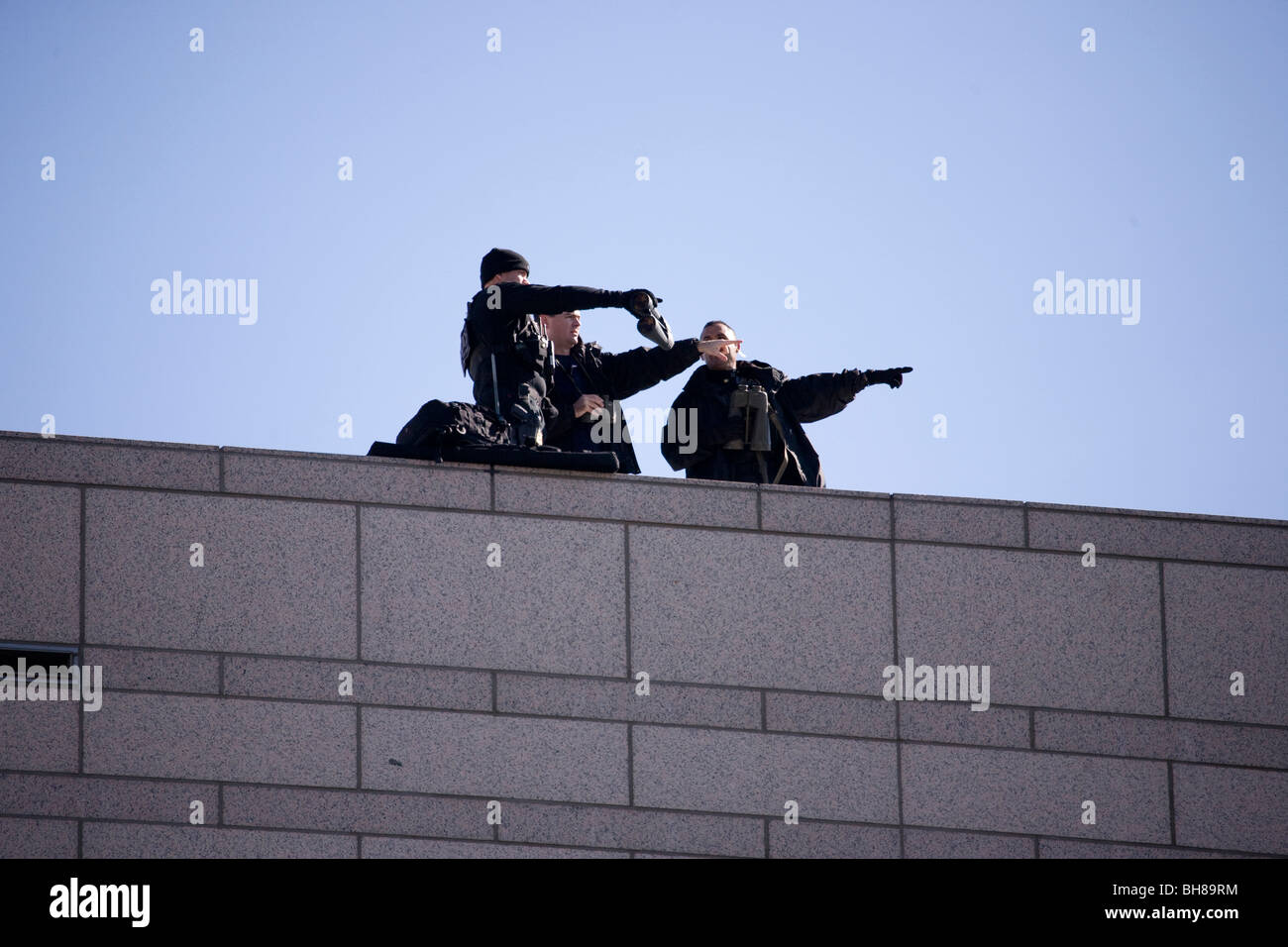 Secret Service Vermessung Menge am frühen Stimme für Änderung Presidential Rallye für US-Senator Barack Obama, 29. Oktober 2008 Stockfoto