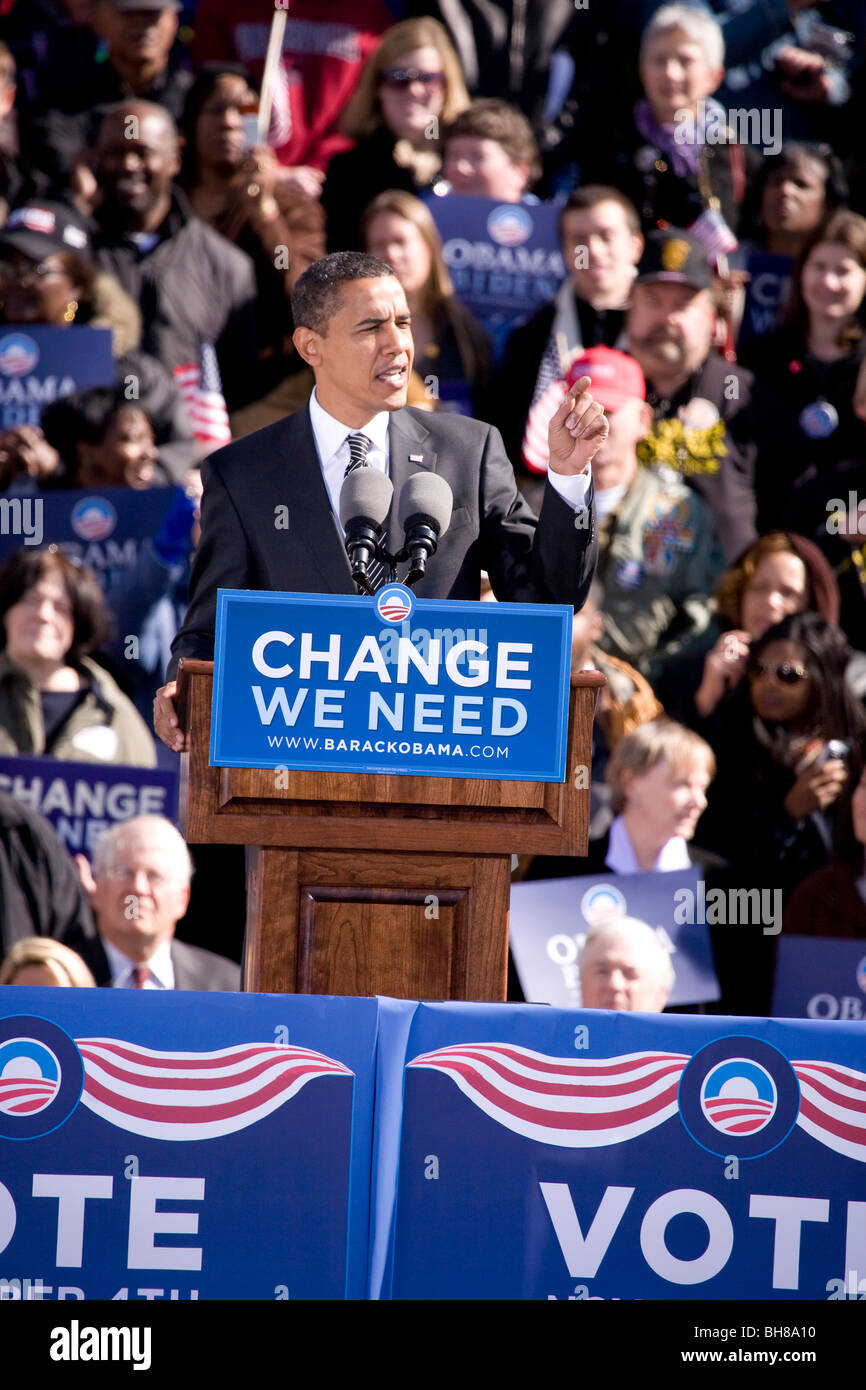 Präsidentschafts Kandidat Barack Obama am frühen Stimme für Änderung Presidential Rallye, 29. Oktober 2008 in Halifax Mall erscheinen Stockfoto