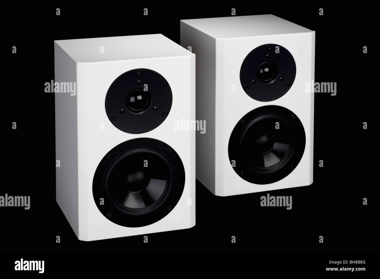 White speakers -Fotos und -Bildmaterial in hoher Auflösung – Alamy