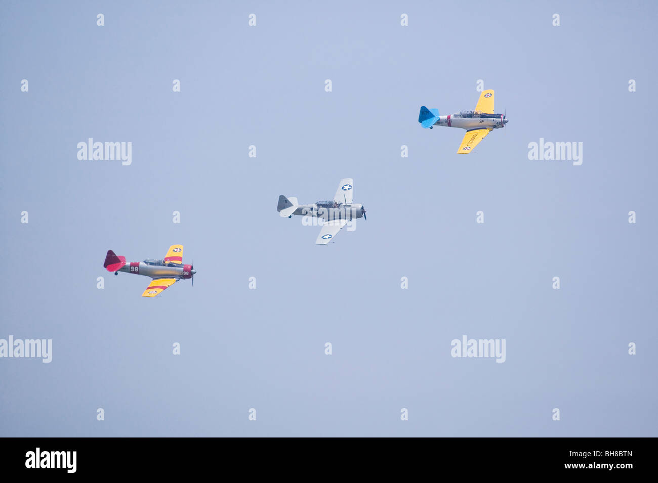 Kriegsflugzeuge Stockfotos Und Bilder Kaufen Alamy