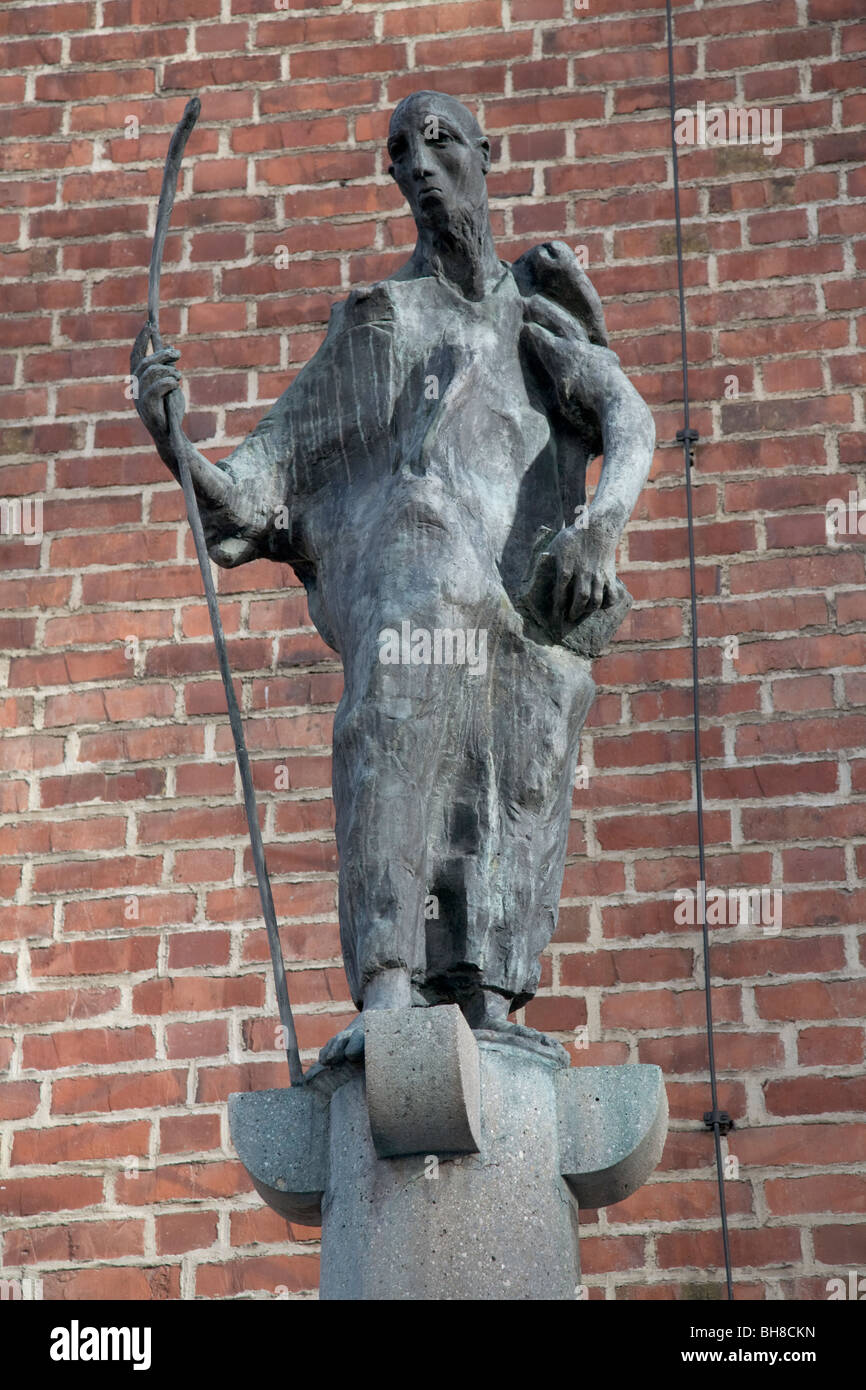 Bronzestatue des Heiligen Jakob München Stockfoto