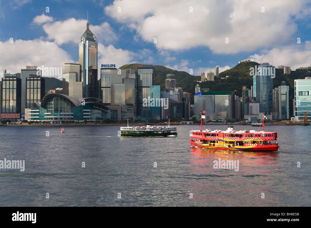 Skyline von Central, Hong Kong Island, Victoria Harbour, Hongkong, China, Asien Stockfoto
