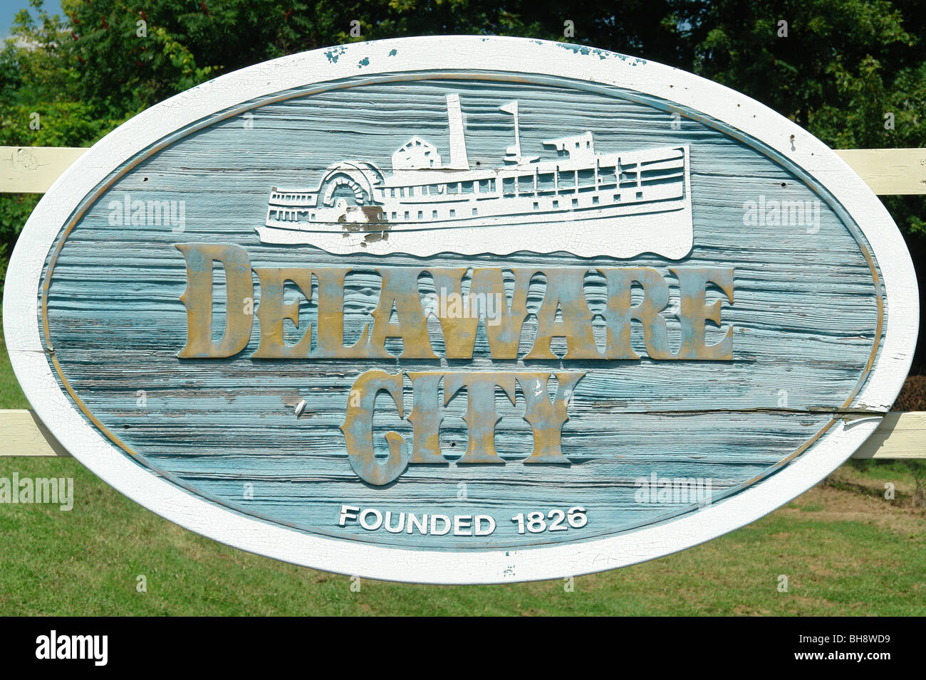 AJD64006, Delaware City, DE, Delaware, Eingang Zeichen Stockfoto