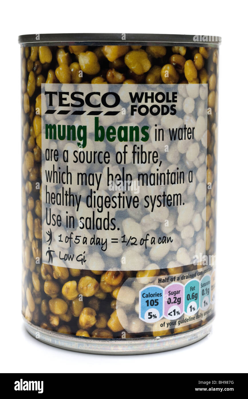 Tin von Tesco Mungobohnen in Wasser Stockfoto