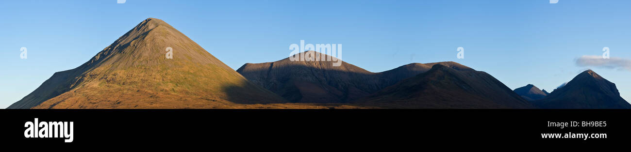 Glamaig und Red Cuillin Hills, Sligachan, Isle Of Skye, Schottland Stockfoto