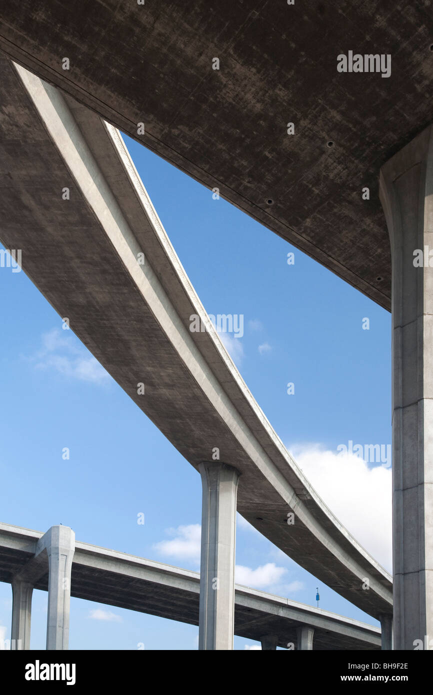 Blick auf ein Los Angeles Freeway Austausch und Überführung Stockfoto