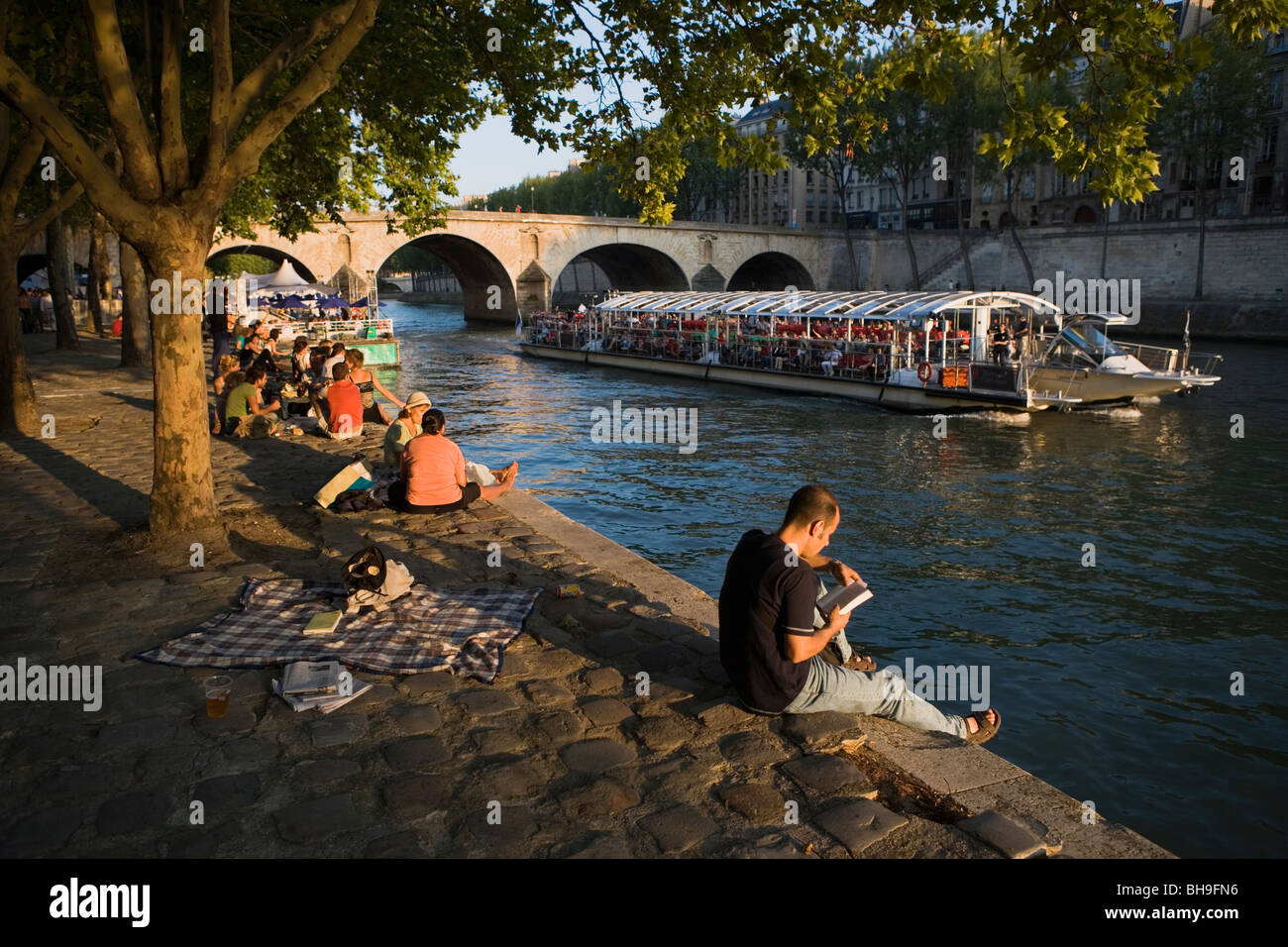 Paris Plage, Pont Marie, Seine, Paris, Frankreich Stockfoto