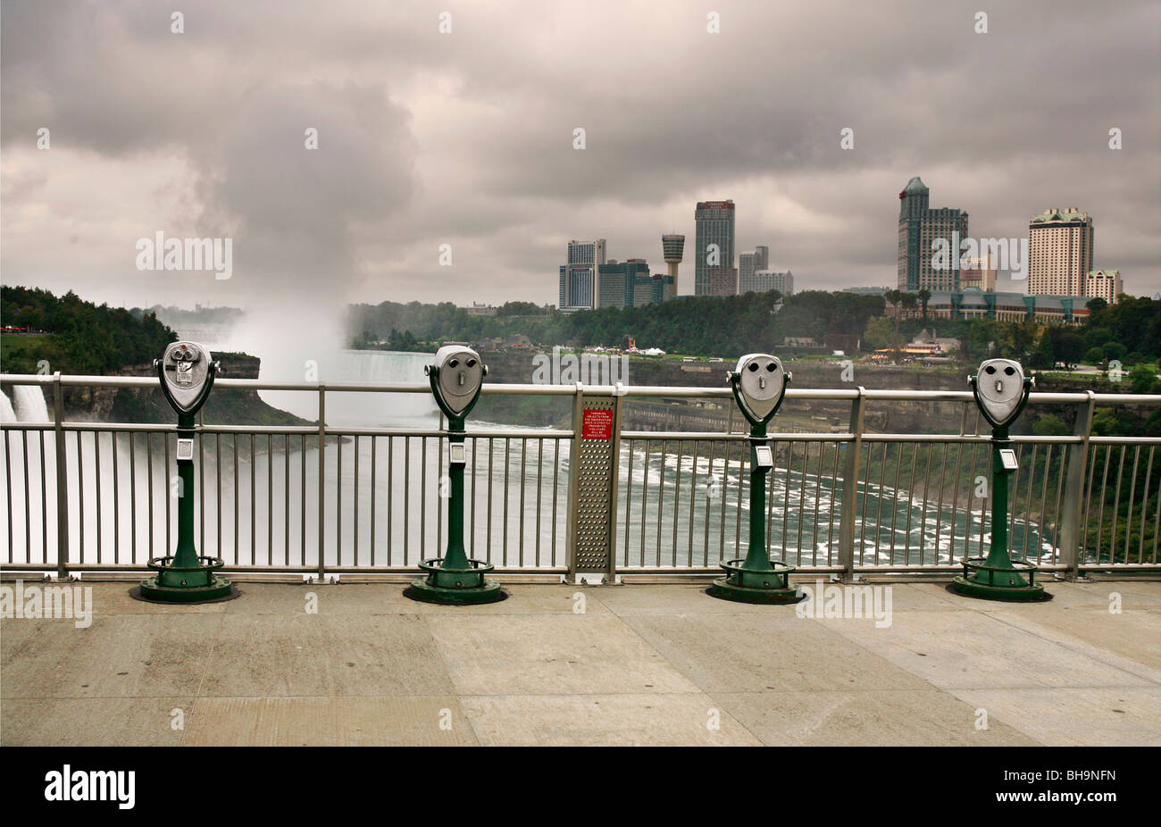 Niagarafälle-Aussichtsplattform Stockfoto