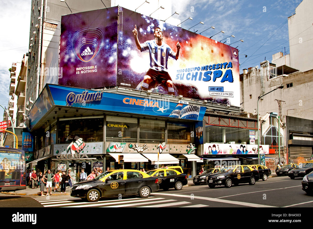 Buenos Aires Argentinien Santa Fee Taxi Cap Fußball Kino Filme Stockfoto