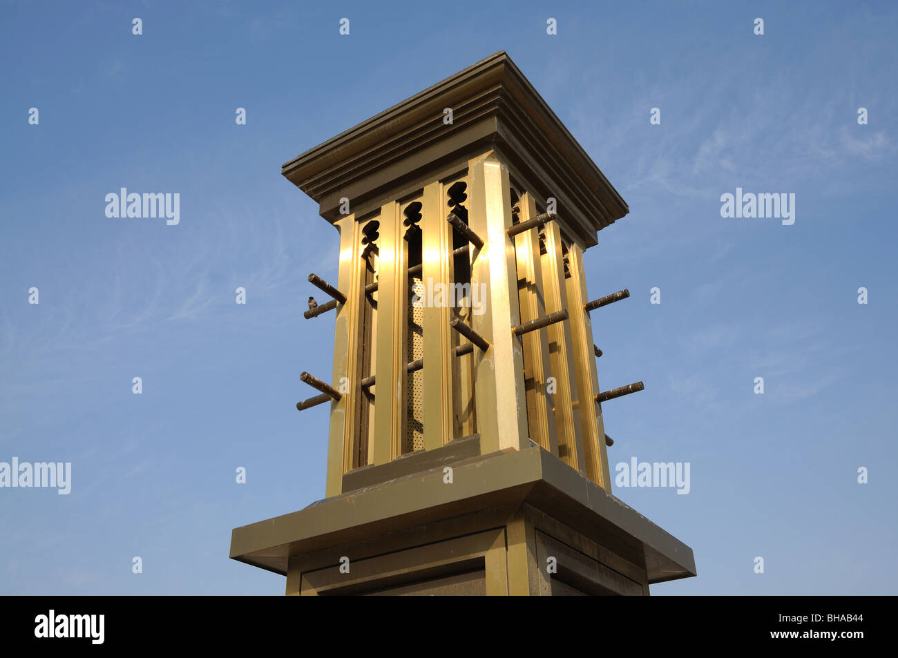 Golden Wind Tower in Dubai, Vereinigte Arabische Emirate Stockfoto