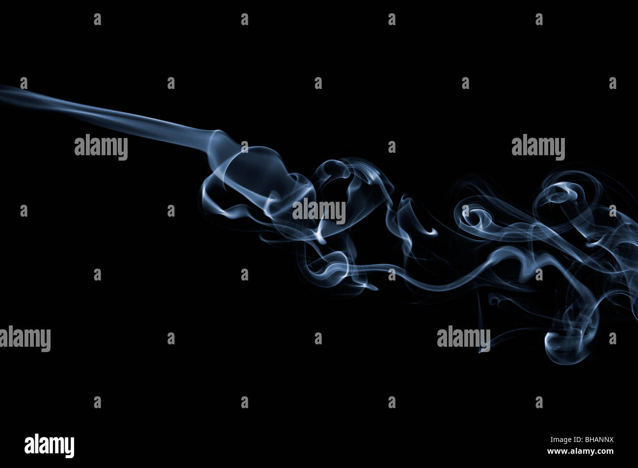 Rauch Muster auf schwarzem Hintergrund Stockfoto