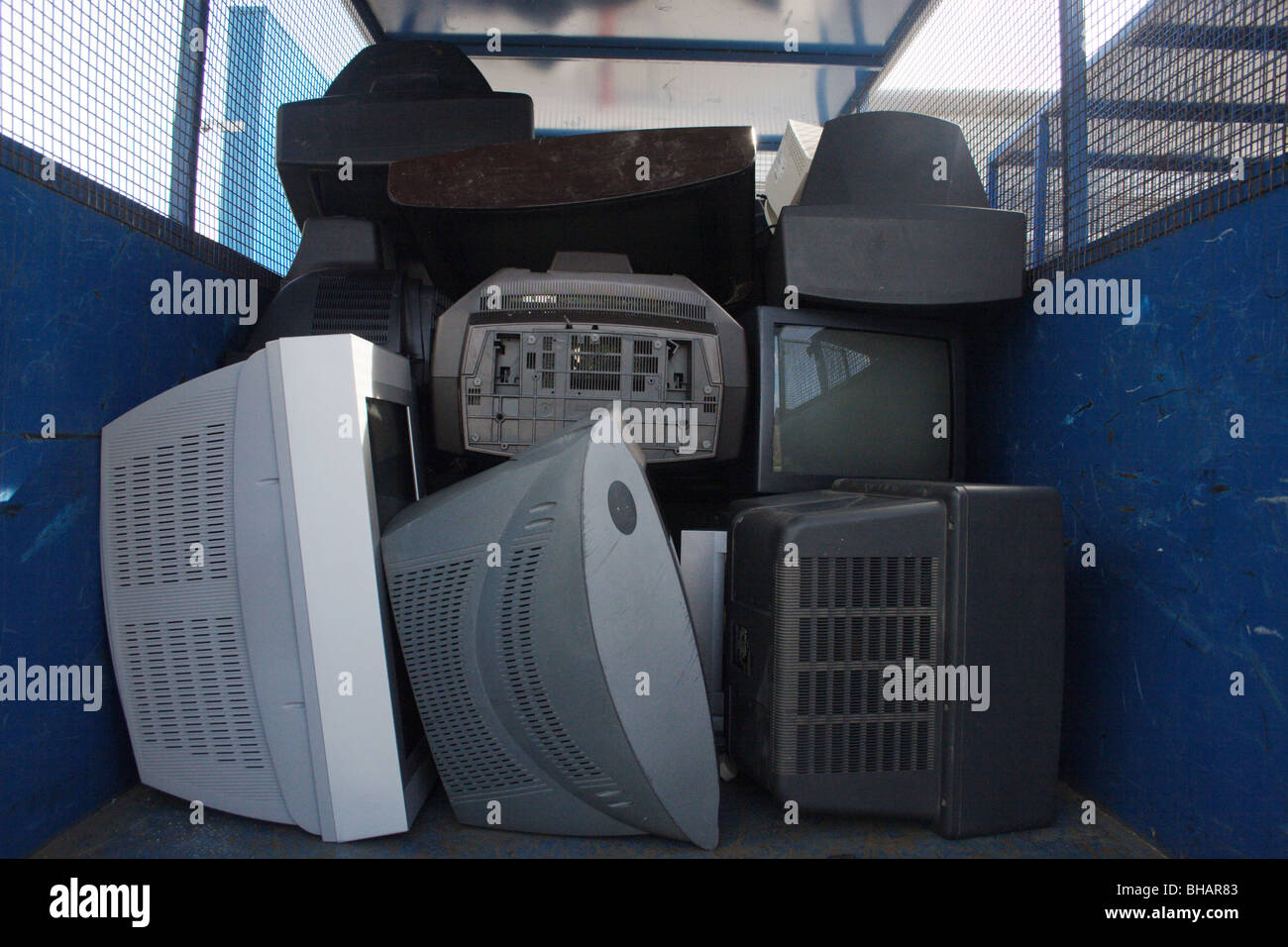 Annehmlichkeit Tipp & recycling, tv & Computer überwachen Sammelstelle Stockfoto