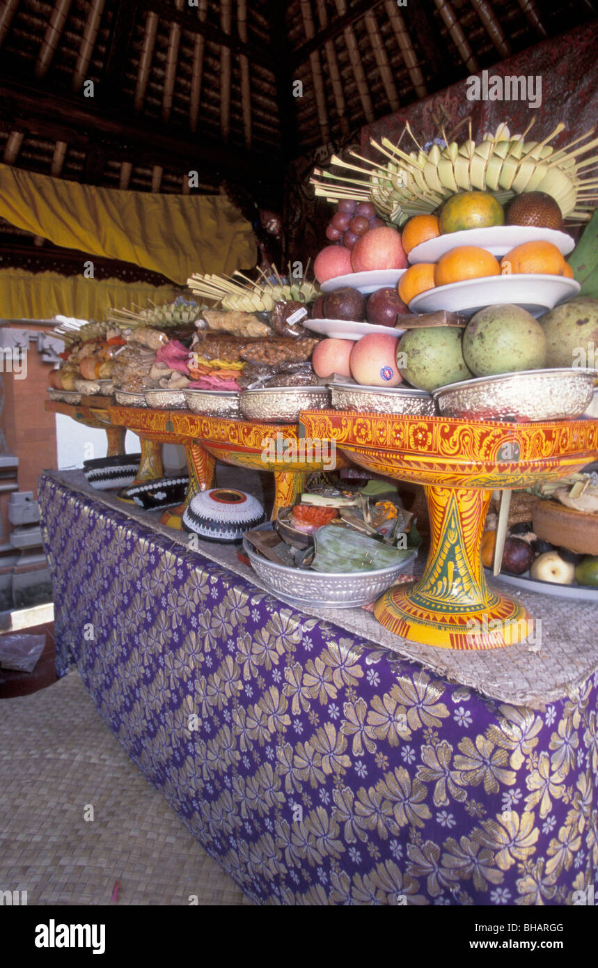 Angebote in der hinduistischen Feier - Bali Stockfoto